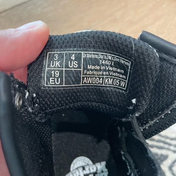 Kids Dr. Martens Boots - Picture 3 of 3